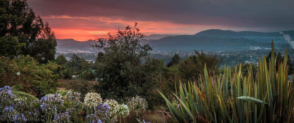 City Lights Boutique Lodge Rotorua Ngoại thất bức ảnh