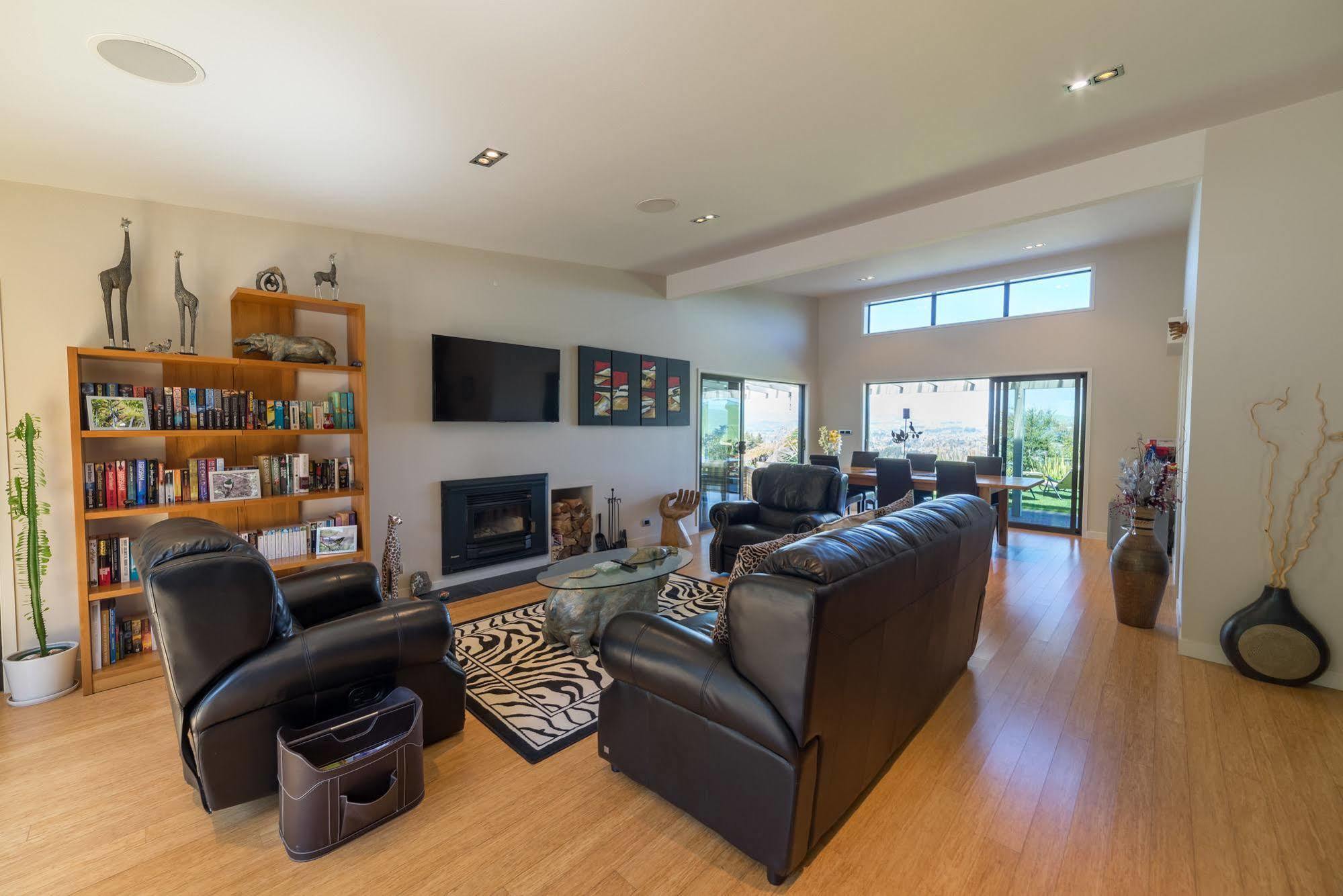 City Lights Boutique Lodge Rotorua Ngoại thất bức ảnh