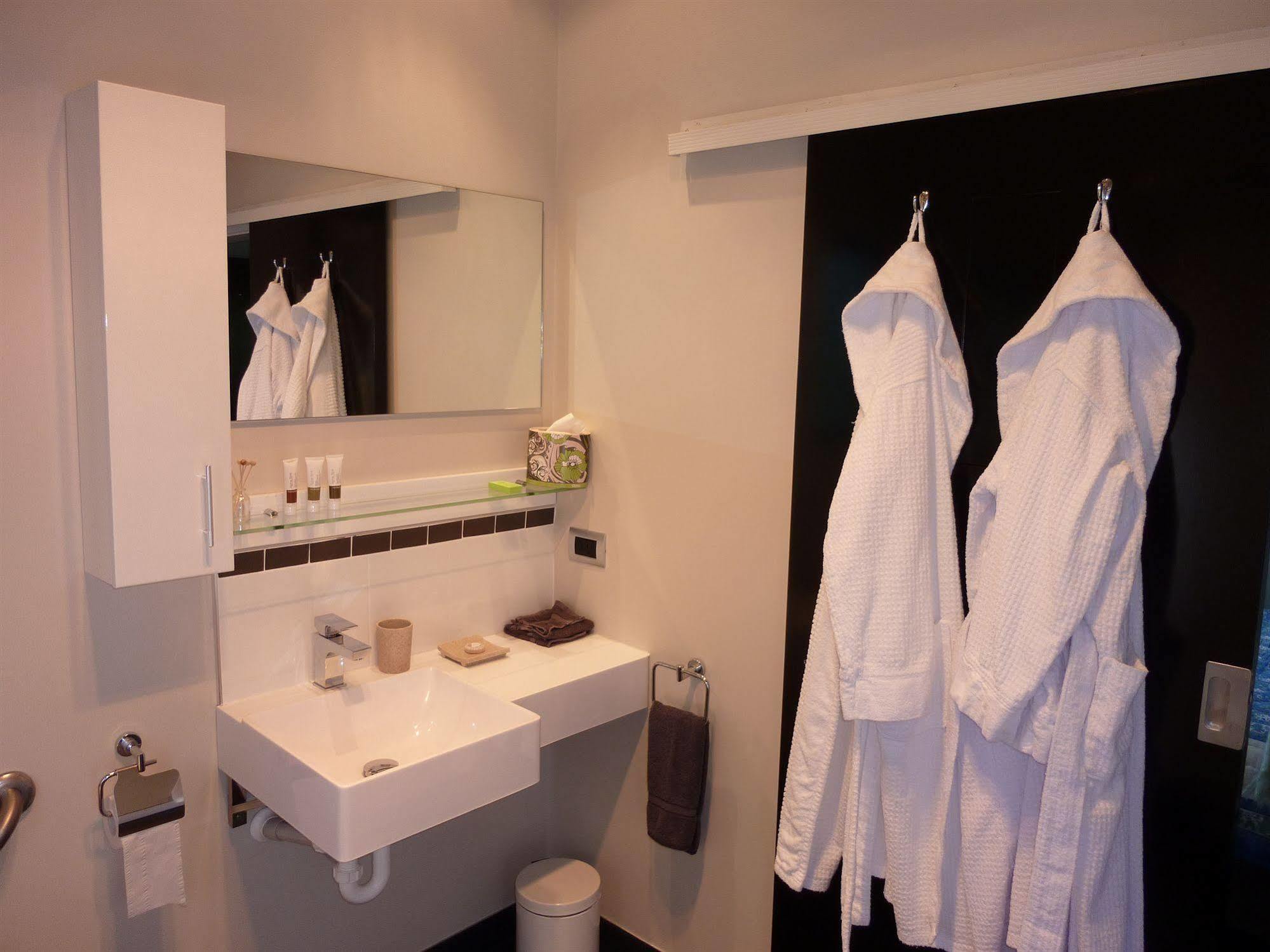 City Lights Boutique Lodge Rotorua Ngoại thất bức ảnh