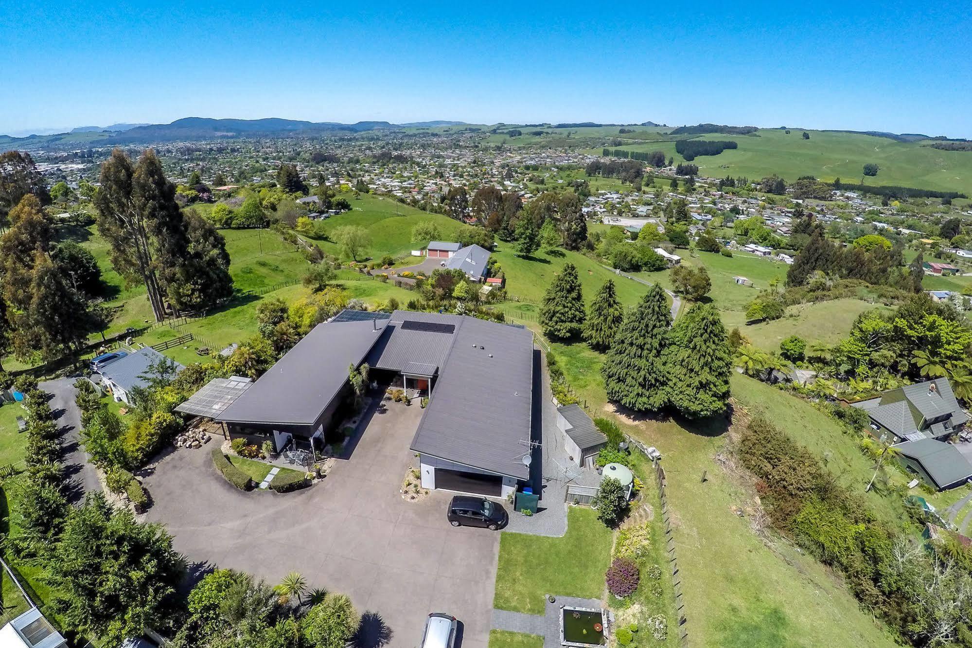 City Lights Boutique Lodge Rotorua Ngoại thất bức ảnh